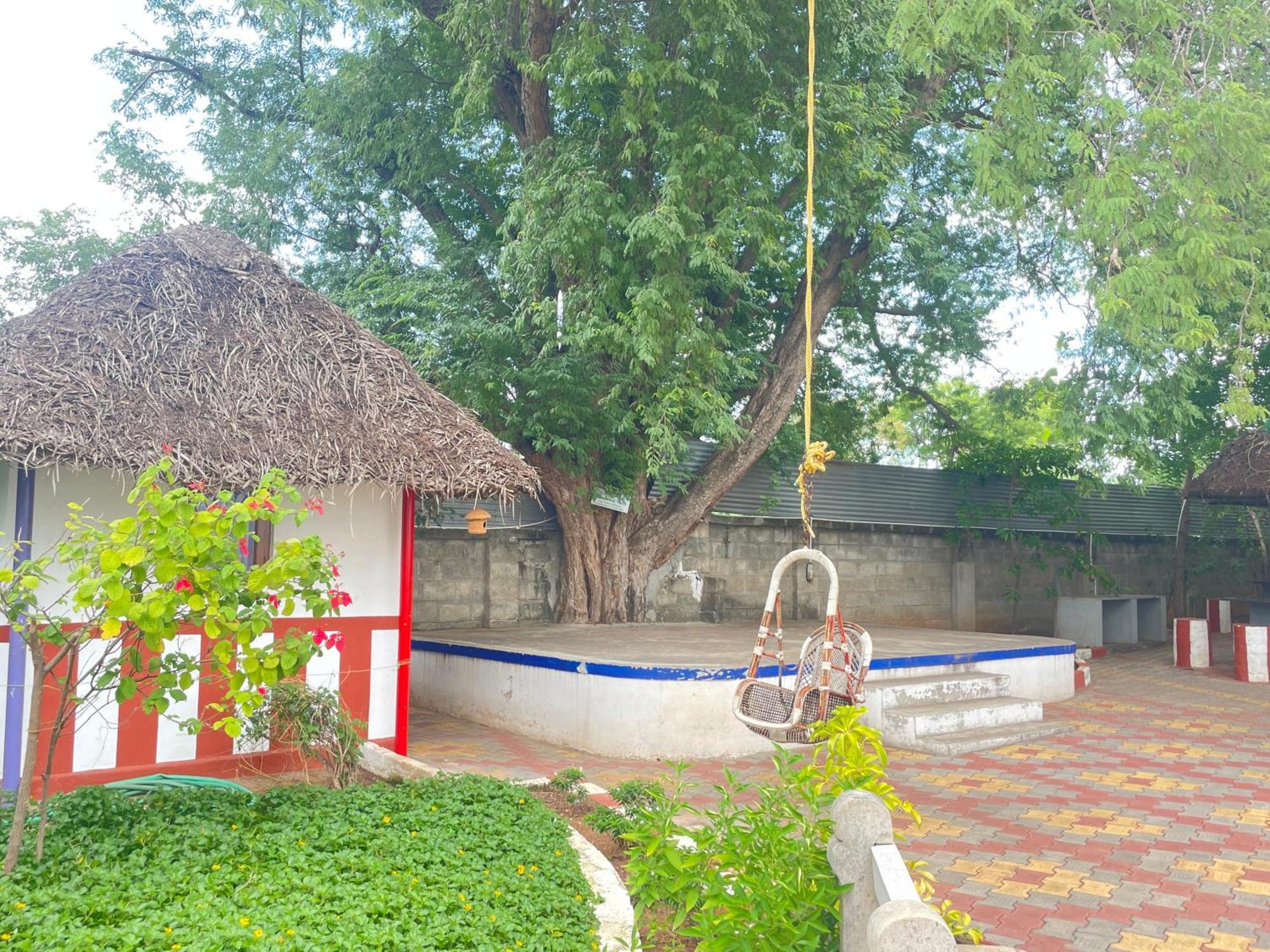 Chola Heritage Resort Karaikkudi Εξωτερικό φωτογραφία